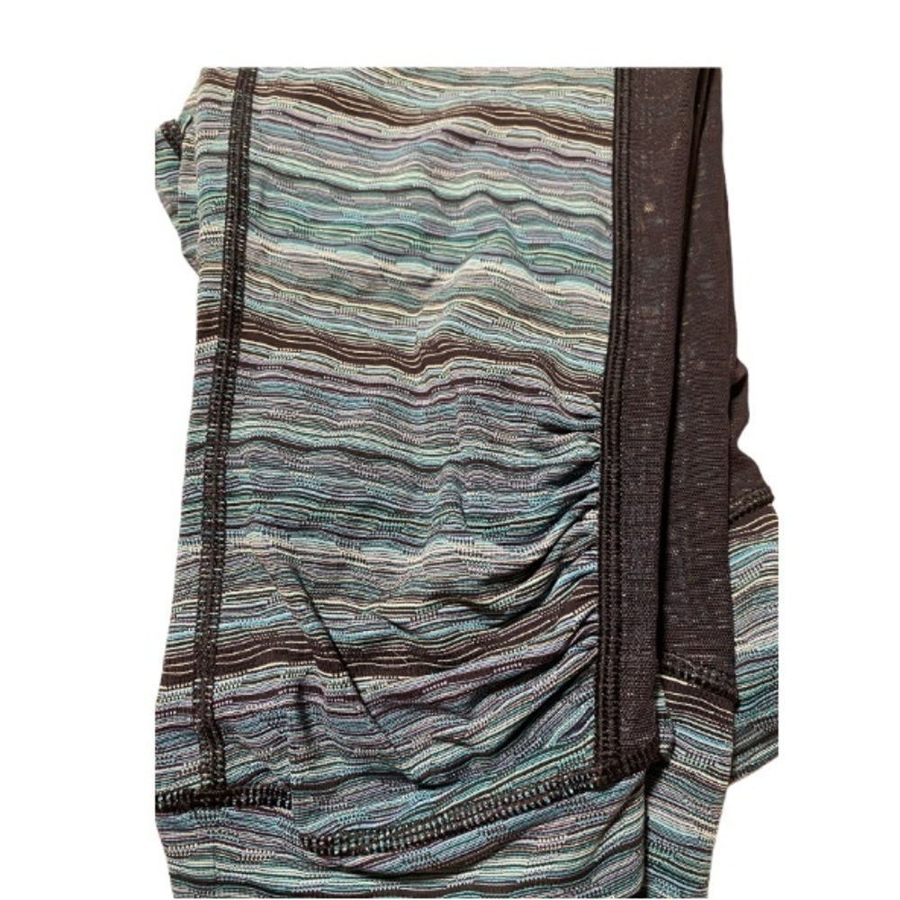 Lululemon Crop Leggings - Picture 8 of 11
